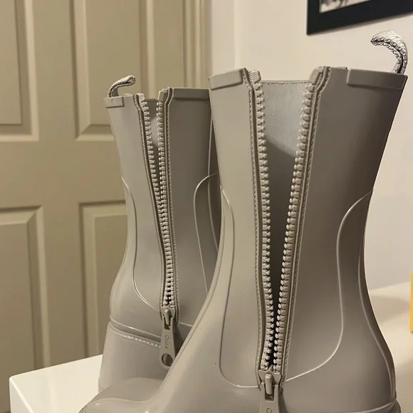 Chloe Betty Rain Boot - Picture 3 of 6